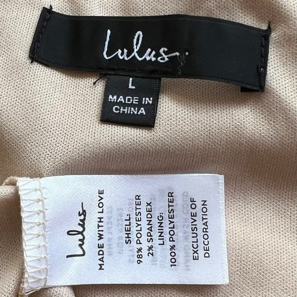 💔💔 SOLD 💔💔 NWOT LULU’S CATCH A SPARK WHITE & NUDE SEQUIN ROMPER - Picture 13 of 14